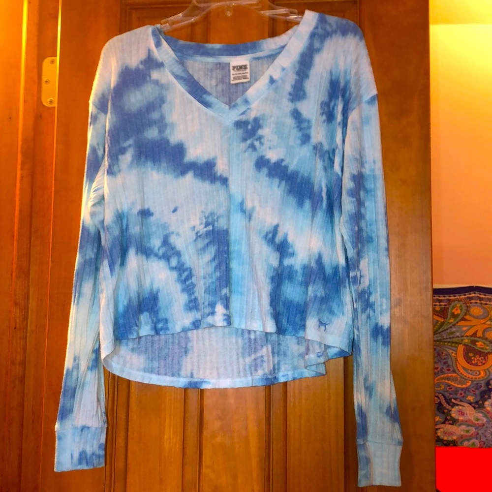 PINK XS tie dye long sleeve shirt